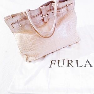Authentic Furla Italian Leather Bag, New w/ bag!